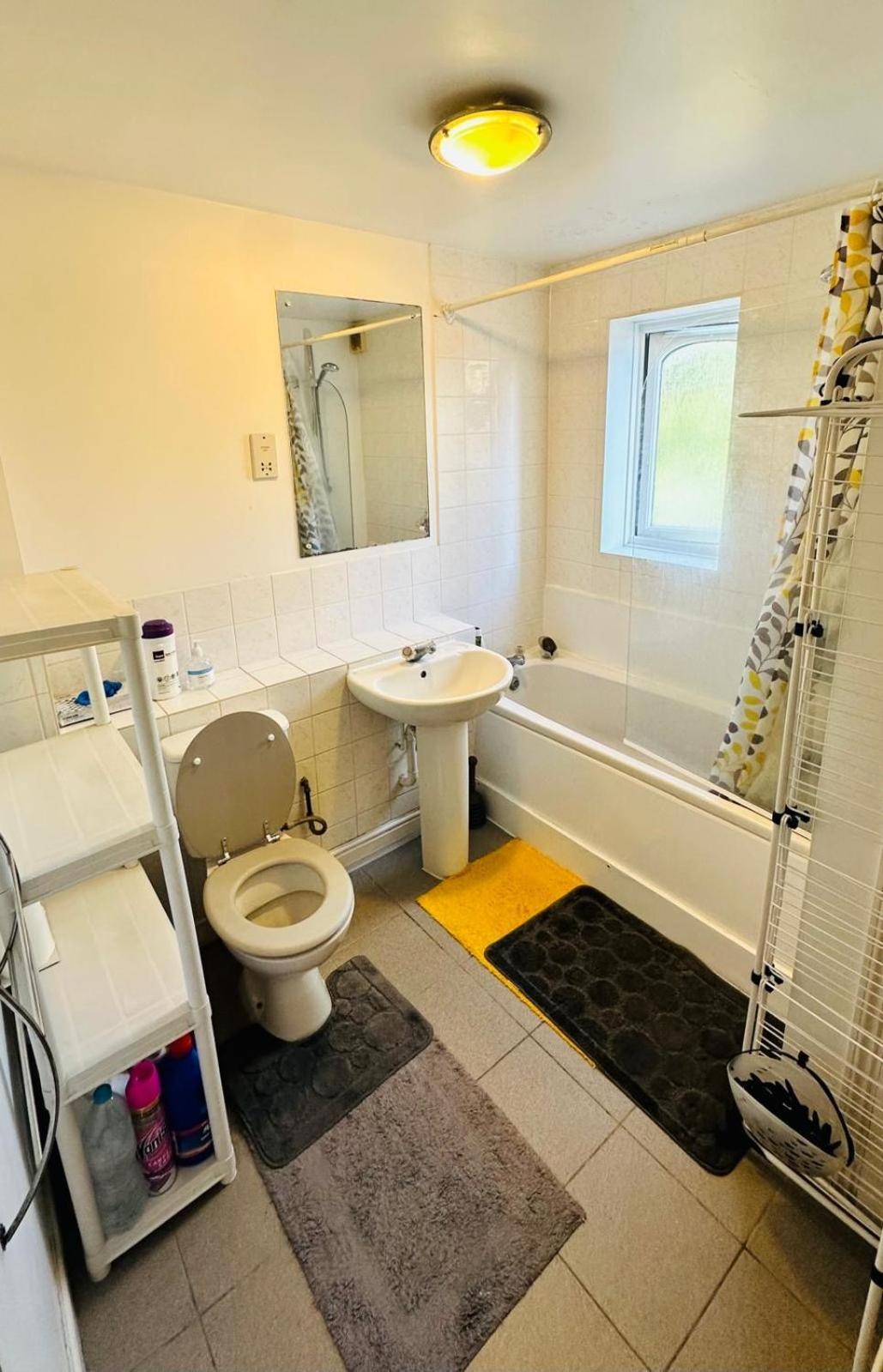 לונדון The Right Place. A Fabulous/Cozy Double Room מראה חיצוני תמונה